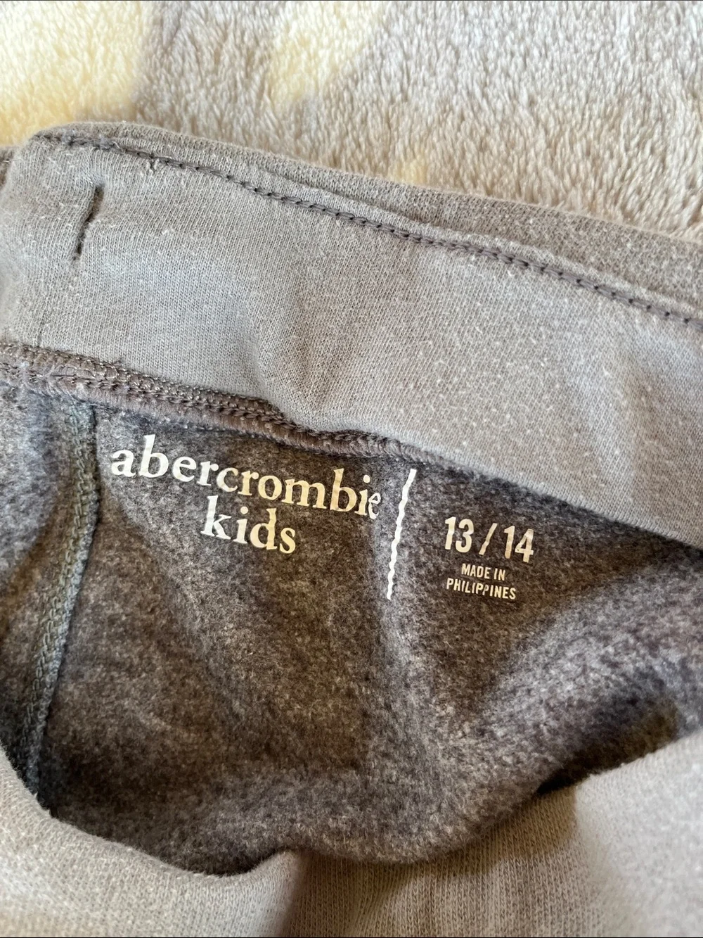 3 Pc Bundle -Abercrombie Knit Joggers/ Hoodie & SS Tee Sz 13/14